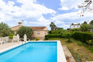 Xalet a Cheste. Magnifico chalet en cheste