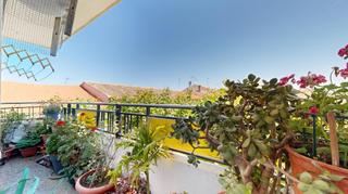 Piso en Macastre. Piso en venta de tres dormitorios en macastre