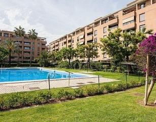 Pis a Mont Olivet. Se vende esta espectacular vivienda en una de las zonas más dema