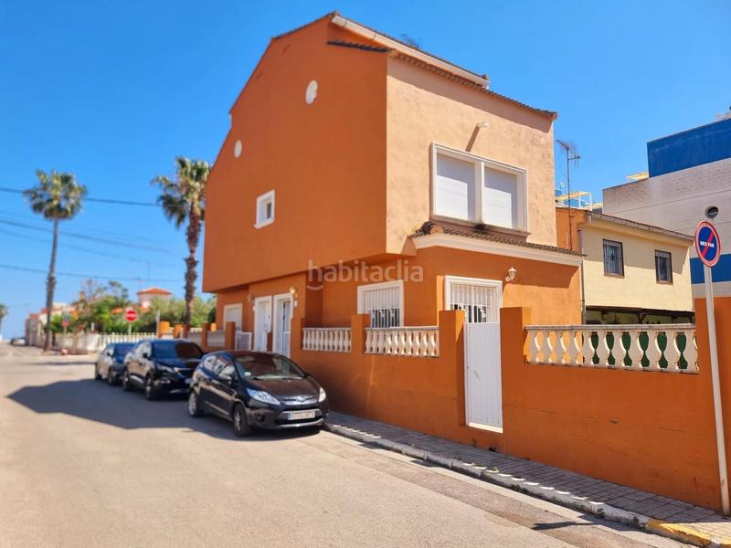 Foto be4186bd-a39e-4dd4-b0dd-7b10ed0c23a5. Chalet  con vistas al mar en la playa de xilxes en Chilches