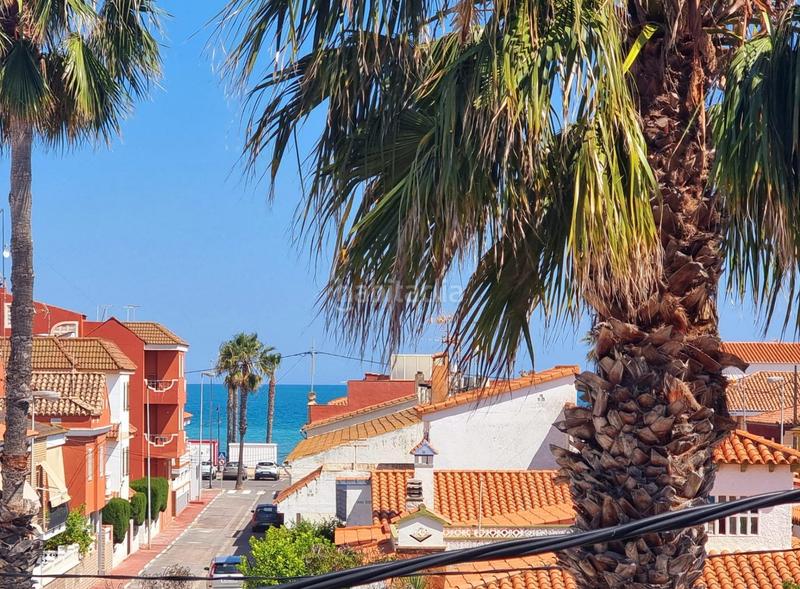 Foto e358c31b-d9a6-47c6-adbf-b0c4d8b20e67. Chalet  con vistas al mar en la playa de xilxes en Chilches