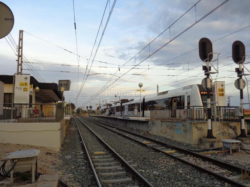 Foto 35fb956b-3954-45f5-bcbb-b3d6c451abc9. Affitto locale commerciale in Centro Ciudad Paterna