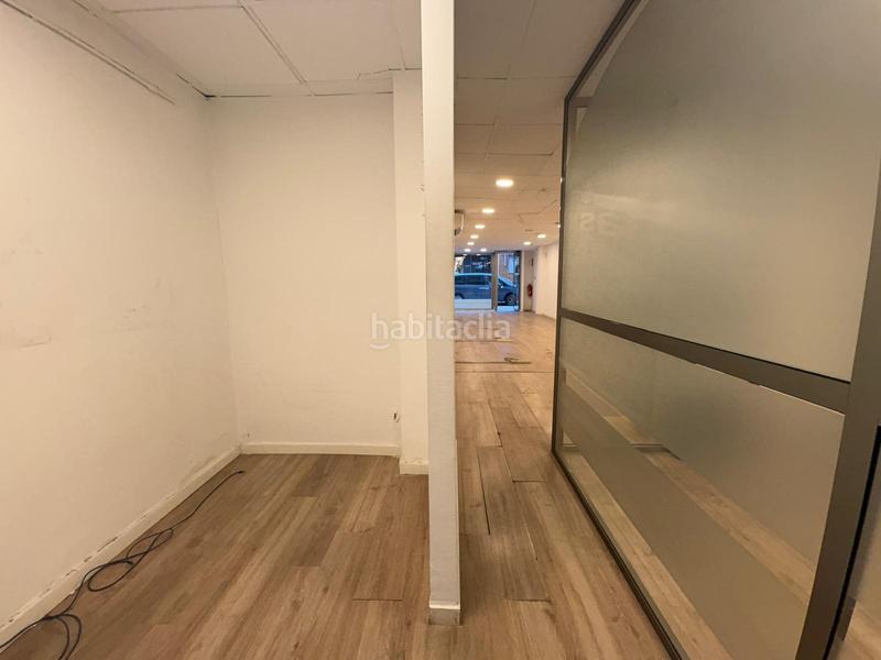 Foto 4c7b7fb5-59a9-4f5e-8db8-e4a862326976. Location local commercial dans Centro Ciudad Paterna