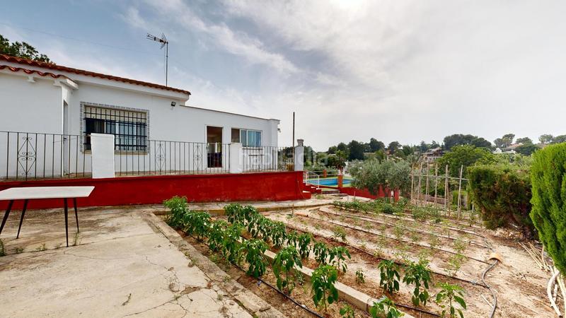 Foto 1e427de8-3f39-4da0-98f2-b338ddf3981d. Chalet avec chauffage parking piscine dans Alberic