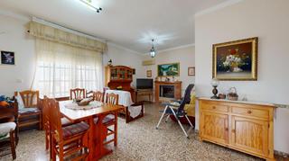 Chalet in Alberic. !!! bonito chalet en urb monte jucar !!!!