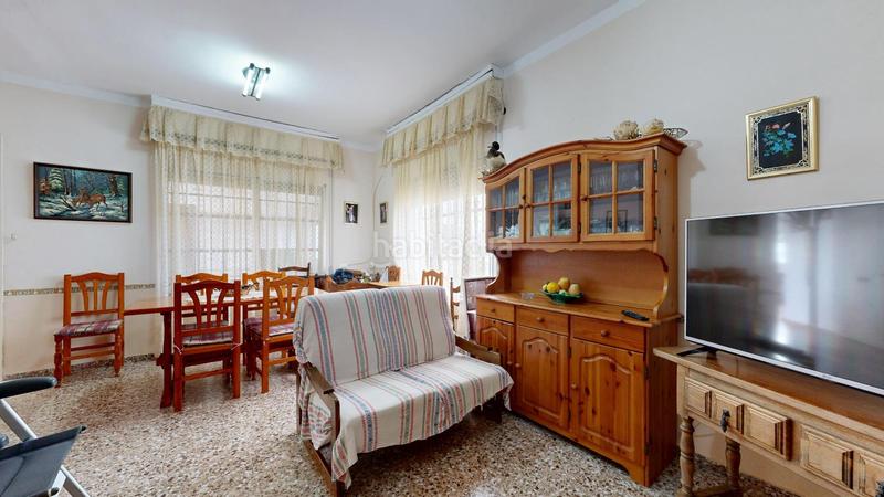 Foto 681190c8-979b-42b7-be32-79cd62bd6993. Chalet avec chauffage parking piscine dans Alberic