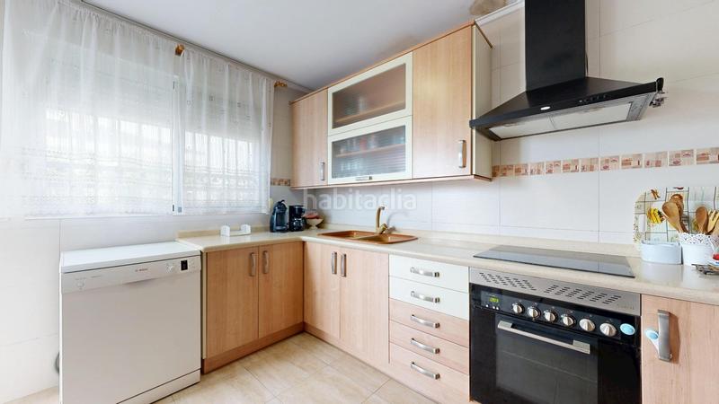 Foto 796e9d77-f831-4808-a2ff-17c9b057133b. Chalet avec chauffage parking piscine dans Alberic