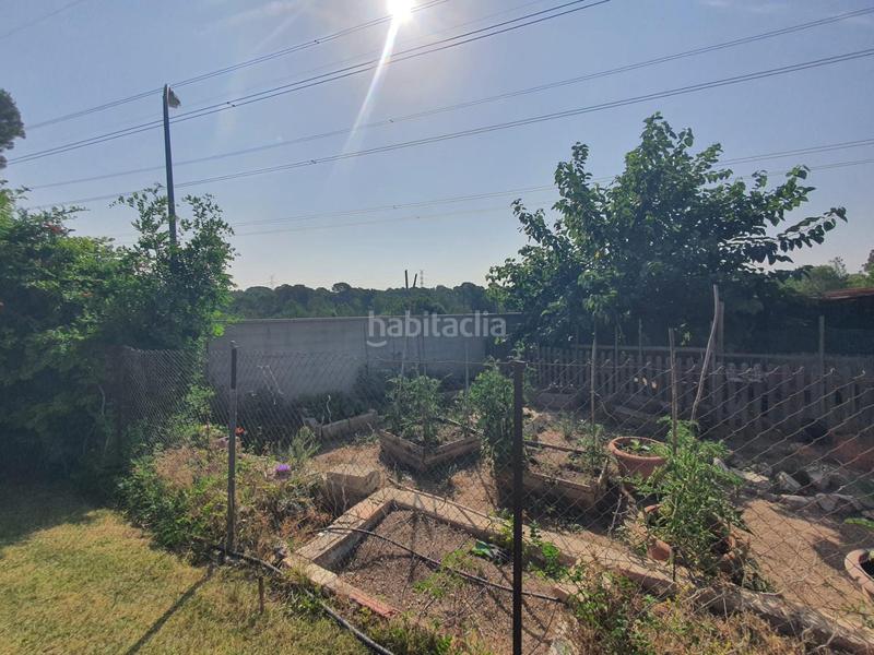Foto 5300516a-5208-467c-95fd-696be84a76c1. Terreno residenziale in Entrepinos Eliana (l´)