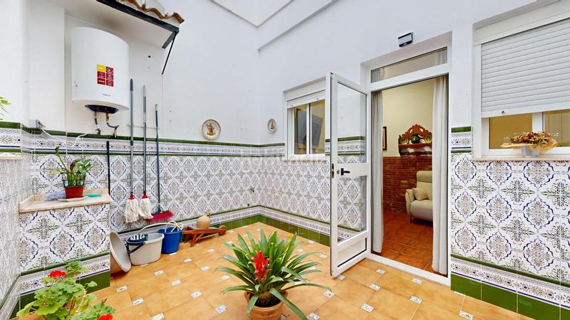 Foto 5b8582ab-e1bb-4130-b1ac-016869c66b9d. Casa con riscaldamento in Massanassa