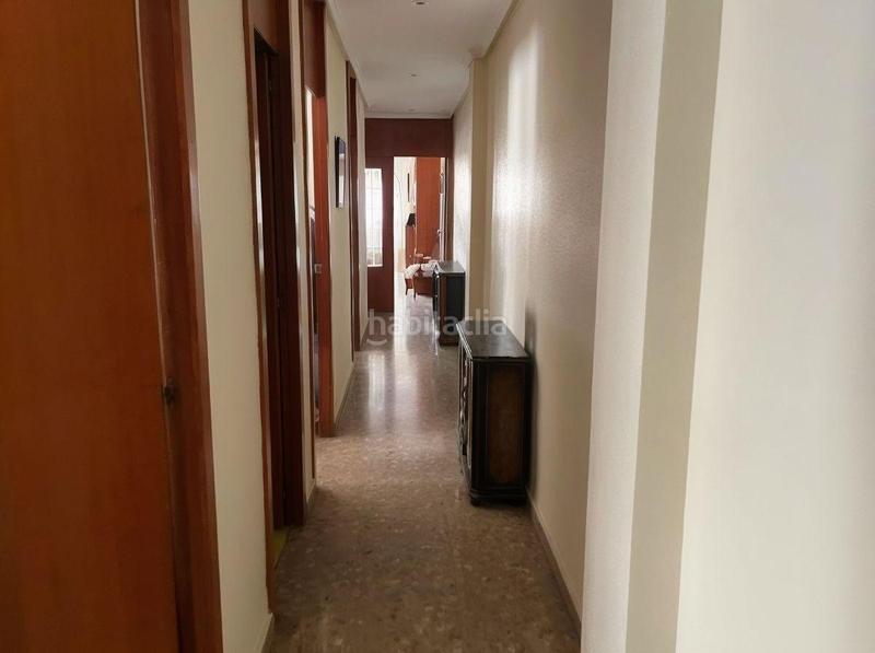 Foto 8056410b-2062-4376-8ad1-c37cc1c75e16. Piso excelente piso frente al puerto. en El Grau Valencia