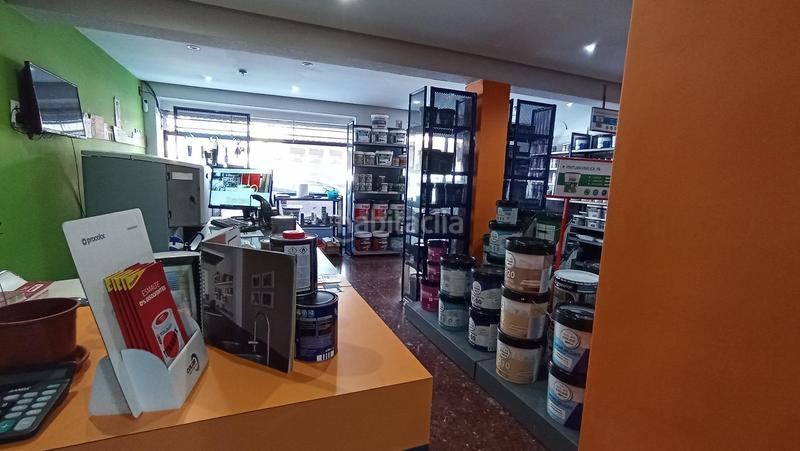 Foto ef2aa58c-7ba4-4b8c-9163-d8ec9a1de2f2. Pas-de-porte local commercial dans El Cabanyal-El Canyamelar Valencia