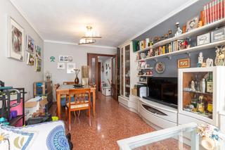 Appartement à Zona Concordia. Venta piso en burjassot