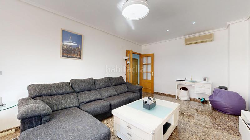 Foto 2e3c5478-f76f-4fdb-9a81-e9f5a370506b. Apartamento !!!!! encantador piso en castellar oliveral !!!!! en Valencia