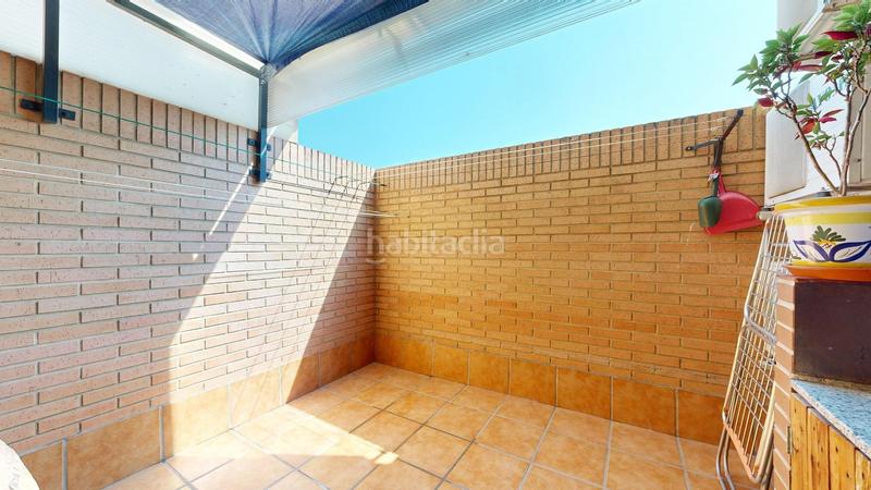 Foto 88408d6c-2d47-4e4e-accd-5f2f4129645e. Apartamento !!!!! encantador piso en castellar oliveral !!!!! en Valencia