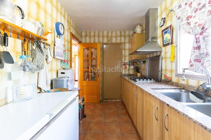 Foto d0f0e4cc-f325-43f9-880d-e1d9855c9d65. Chalet encantador conjunto de dos casas rústicas en Cheste
