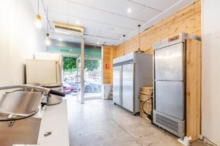 Lloguer Local Comercial a Barrio de Benimaclet. Traspaso local con doble licencia