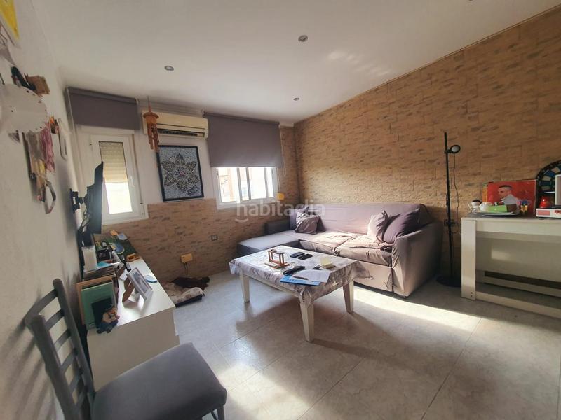Foto 98a321ff-f413-4b7d-b3c2-5493da136be7. Piso ocasion venta piso la malvarrosa en Malva Rosa Valencia