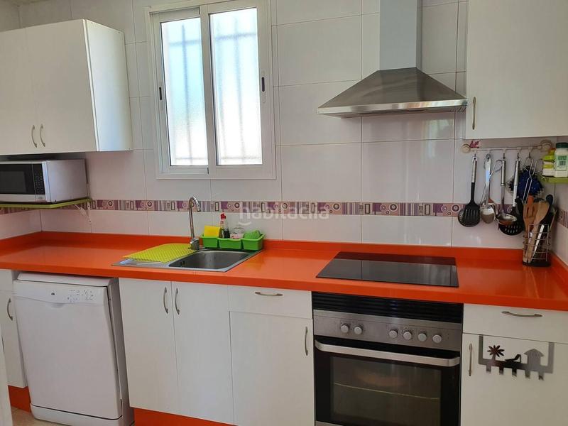 Foto a77bd6a9-5a0f-4425-ac79-bd4611907e14. Casa estupendo chalet independiente con piscina en Alborache