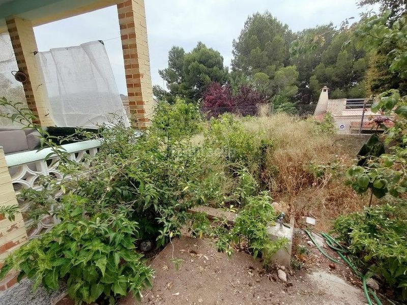 Foto a9c3b3d4-a144-4d81-881b-4cec84826ae0. Casa estupendo chalet independiente con piscina en Alborache