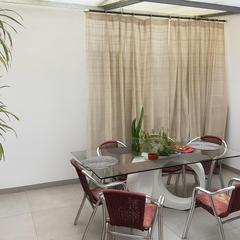 Apartamento en Barrio de la Luz. Venta de bajo con terraza en xirivella
