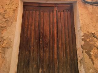 Maison à Castellnovo. Casa de pueblo para reformar en castellnovo