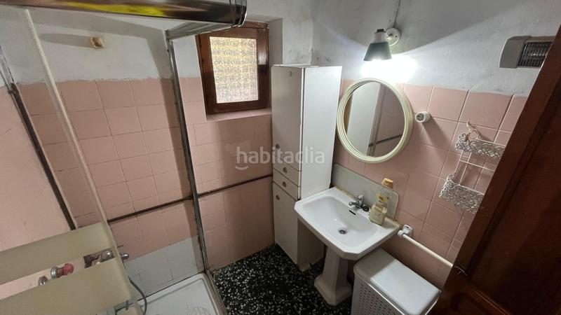 Foto 374c62f4-94bf-44ce-99c5-1ffc8188986e. Apartamento !!! piso en chovar con muchas posibilidades !!!! en Chóvar