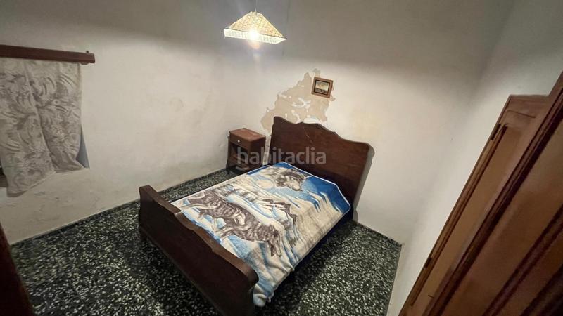 Foto 9882015c-6fc9-4490-9f15-b3a5b44bba96. Apartamento !!! piso en chovar con muchas posibilidades !!!! en Chóvar
