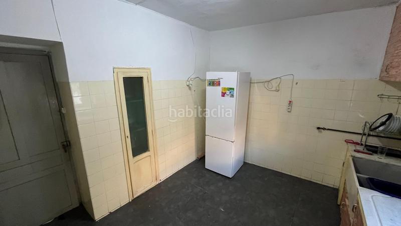 Foto 9d9a8926-2fa6-493b-8774-13e459bdd4f0. Apartamento !!! piso en chovar con muchas posibilidades !!!! en Chóvar