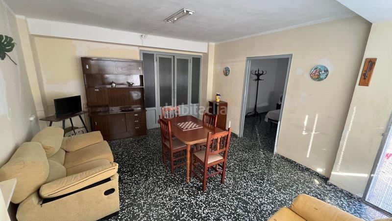 Foto a26aed2c-4cb5-45e3-aa6f-276631dc8c99. Apartamento !!! piso en chovar con muchas posibilidades !!!! en Chóvar