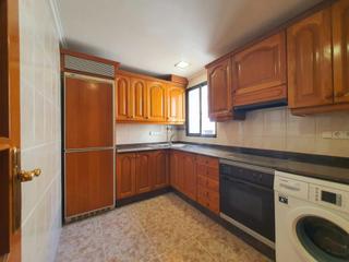 Appartement à Pueblo. Acogedor piso en el centro de la eliana, ubicación inmejorable