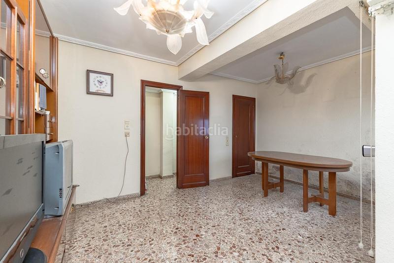 Foto 86e1b9ae-ba9f-417f-837e-7f9e4f2be3e2. Flat in El Castell Burjassot