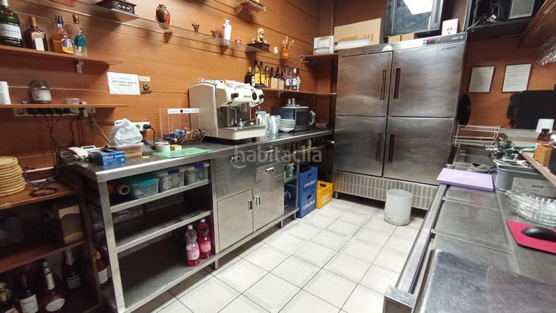 Foto 5035cd42-14fa-45ee-916b-23ea149e6afb. Pas-de-porte local commercial dans Ciutat Jardí Valencia