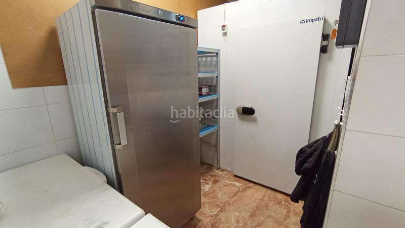 Foto d54dea76-9edf-4946-b989-fa59ec3e9836. Traspàs local comercial a Ciutat Jardí Valencia