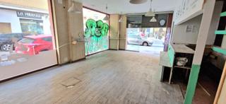 Local Comercial a Avenida de Abril-9 de Octubre. Amplio local en av. maestrat