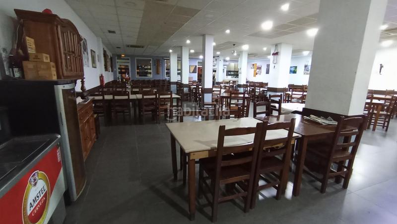 Foto 01ff3fa6-74a8-4711-9bed-3fb739690fd3. Traspàs local comercial a L´Illa Perduda Valencia