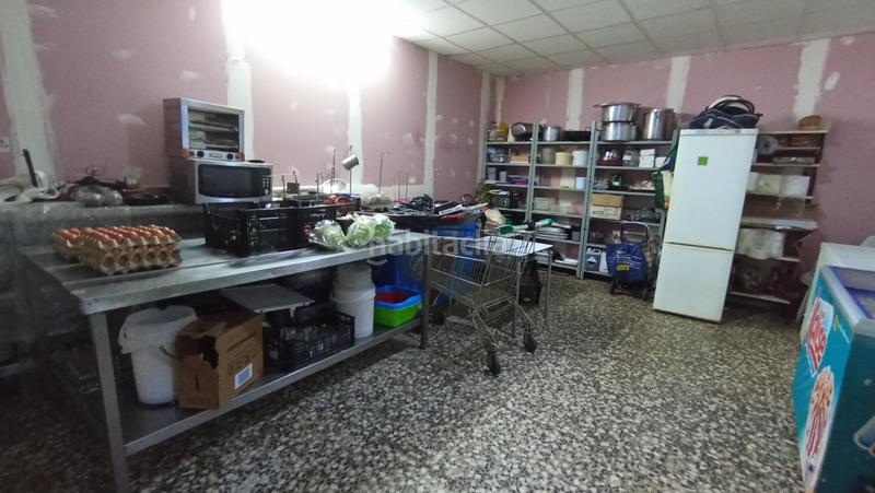 Foto 61c0d323-adee-4571-a583-fd1129c3848d. Traspaso local comercial gran barrestaurante con terraza una joya hostelera en Valencia