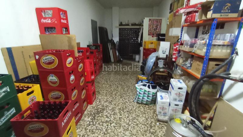 Foto ba1ab501-9c8d-4ee2-9777-94d28cd18843. Traspaso local comercial gran barrestaurante con terraza una joya hostelera en Valencia