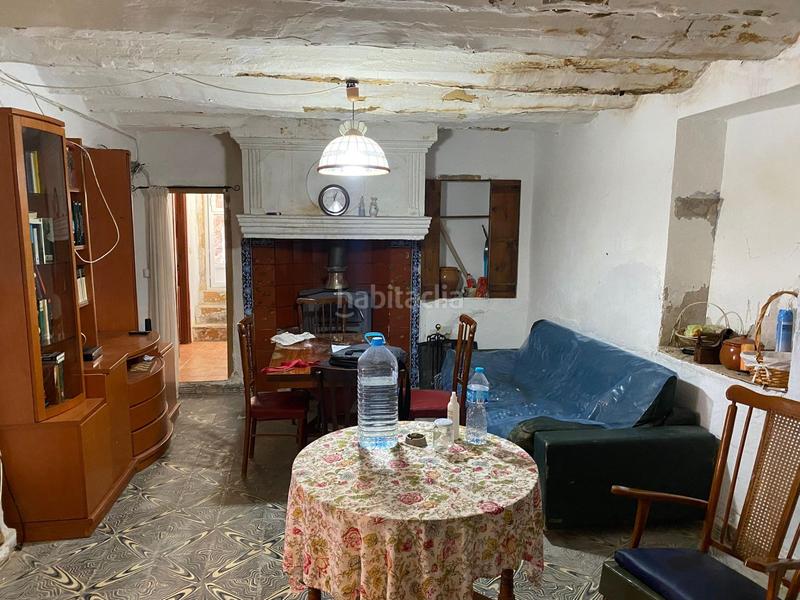 Foto 44cb67b7-c043-4ef7-8d60-3227052a1b25. Masia amb aparcament a Cortes de Pallás