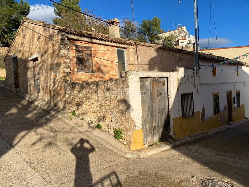 Foto 8ee95e6c-1e05-4df0-8d91-7a6996f4b9a8. Masia amb aparcament a Cortes de Pallás