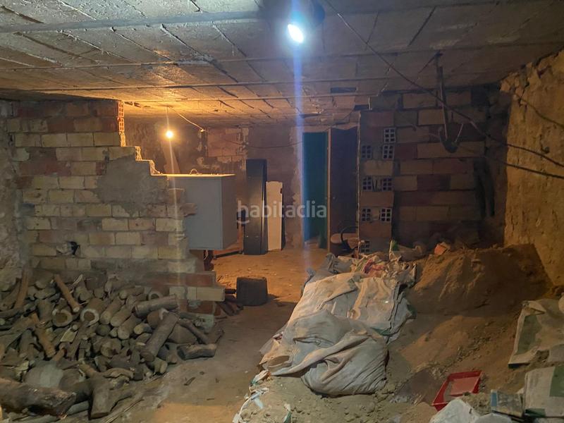 Foto dad18f5c-5404-4be9-bca8-ae91b6cd17e1. Masia amb aparcament a Cortes de Pallás