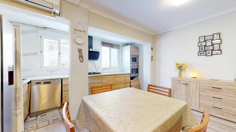 Foto 30d706b8-11c8-4b9e-9ba3-9c3be7cc7437. Appartement dans El Grau Valencia