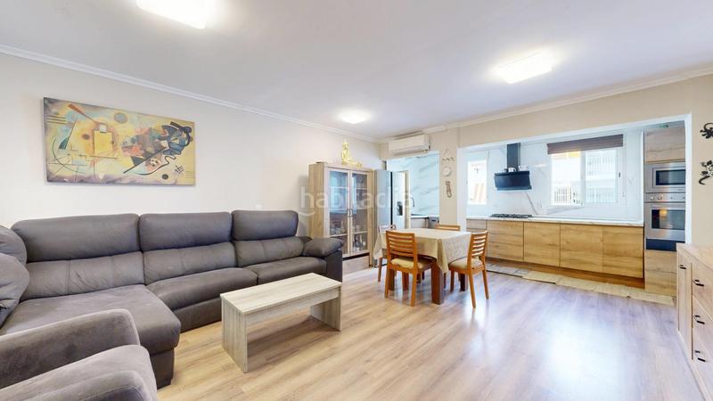 Foto cee54272-62bc-4031-be4c-68858aff33ee. Appartement dans El Grau Valencia