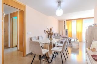 Pis a Casco Antiguo. Piso a la venta con garaje y trastero en lliria