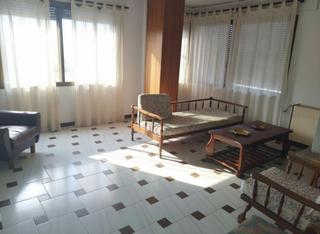 Appartement à Real de Montroi. Piso amplio, en un edificio sin ascensor!