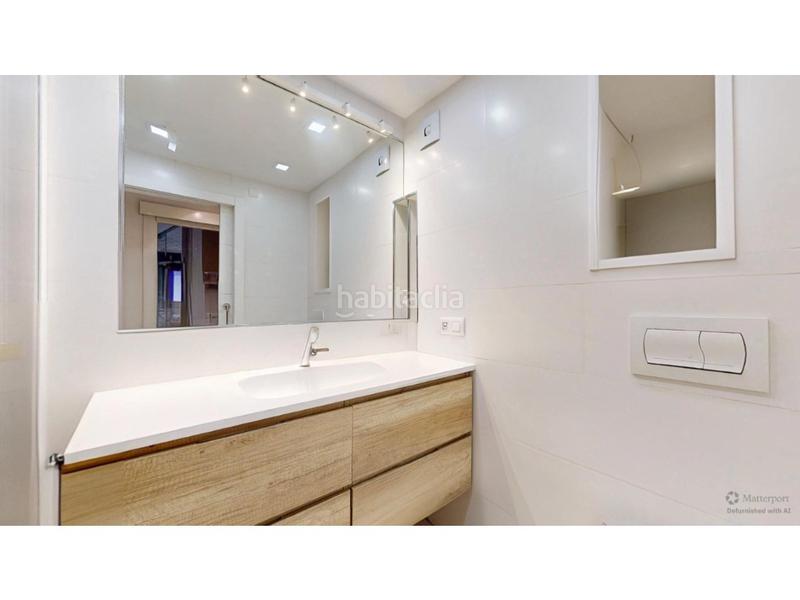 Foto 5817430f-0c28-4edb-896b-922bf2d77180. Piso vivienda esquinera exterior en blasco ibañez en Valencia