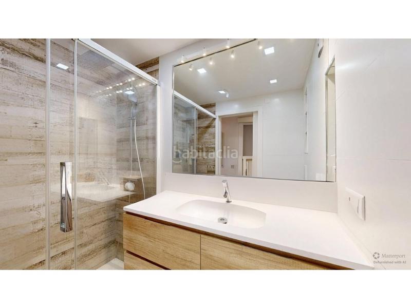 Foto 5dd8e5ee-d4e1-4f1c-a624-8e20743f9276. Piso vivienda esquinera exterior en blasco ibañez en Valencia