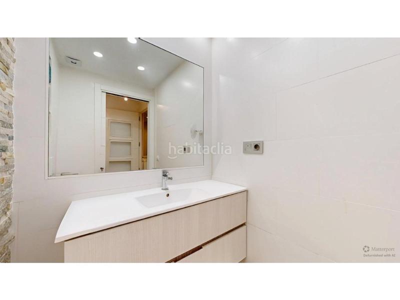 Foto 7127b64b-ea9a-4eaa-9d23-b2a66466b8b3. Piso vivienda esquinera exterior en blasco ibañez en Valencia