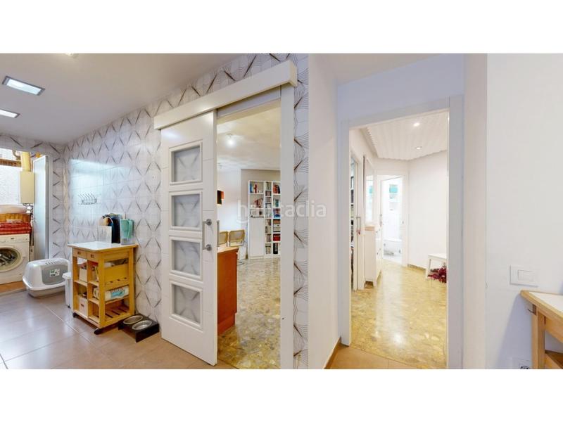 Foto 95ce63d8-1395-4ddc-87f8-4dd2b2bd79ea. Piso vivienda esquinera exterior en blasco ibañez en Valencia