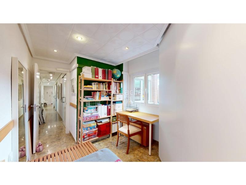 Foto a7d25e06-5f6f-41e1-aae5-d074ecce1834. Piso vivienda esquinera exterior en blasco ibañez en Valencia