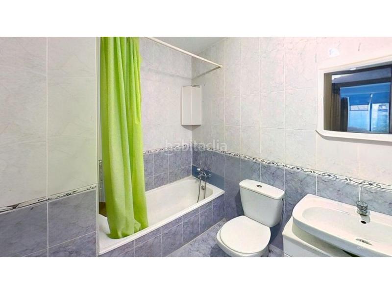 Foto 4801d0e9-a384-4249-a9c6-28fec5ce966c. Flat with parking in Catarroja